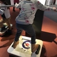 Jeux sportifs au musée olympique