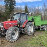 Tracteur de la ferme de la fondation CSC St-Barthélémy