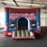 ChĂąteau gonflable pour enfants Ă Urba Kids Orbe
