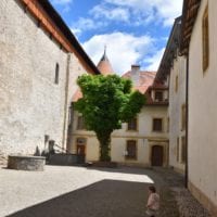 château_grandson_cour_intérieure