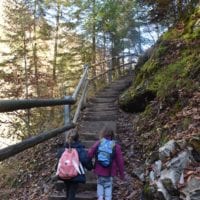 un escalier bien raide a monter